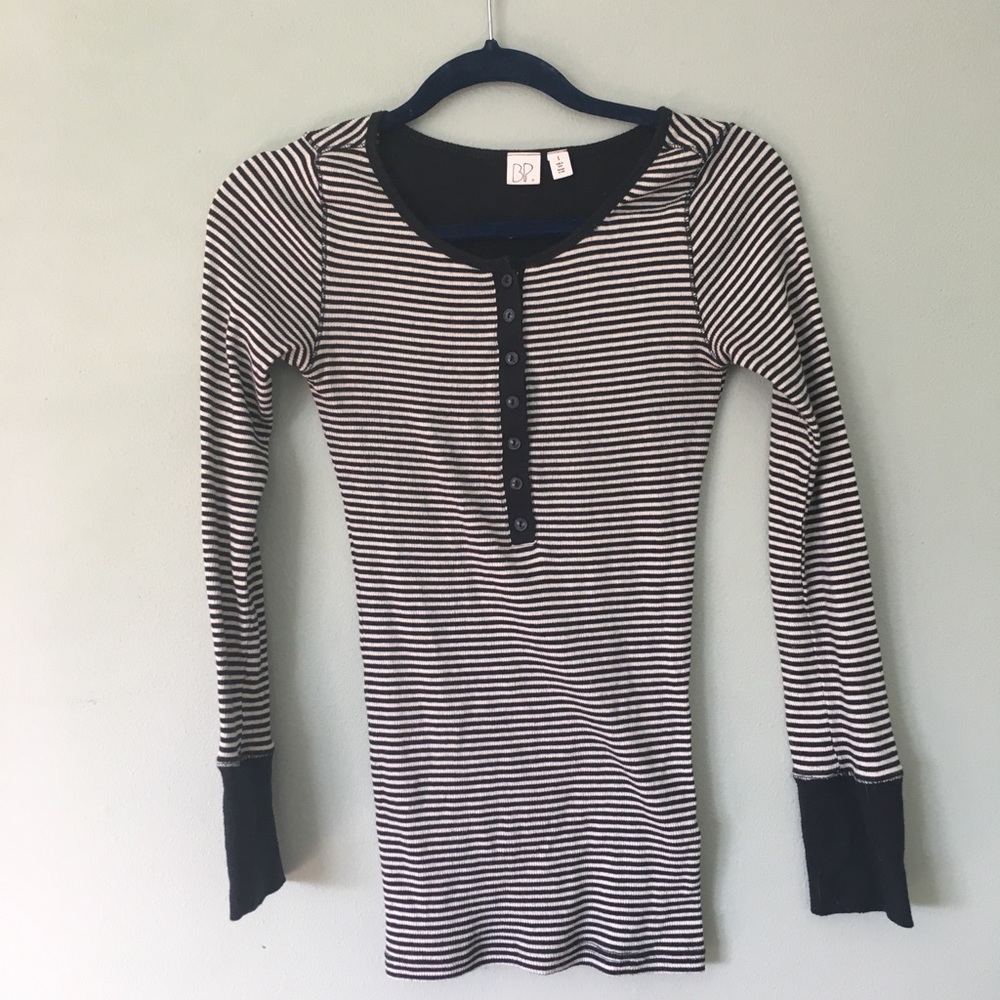 ❌SOLD❌Brass plum- Nordstrom long sleeve t-shirt